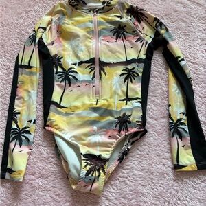 Wonder Nation Kids Rashguard with Palm Print